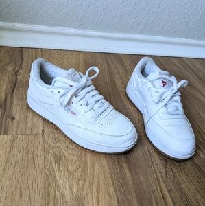 Vintage Reebok sneakers